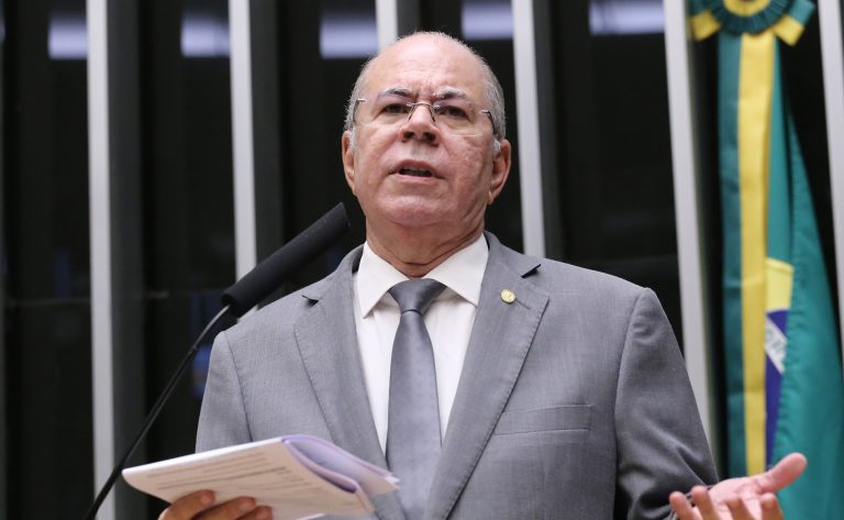 Projeto determina que câmaras municipais sejam informadas sobre obras federais e estaduais