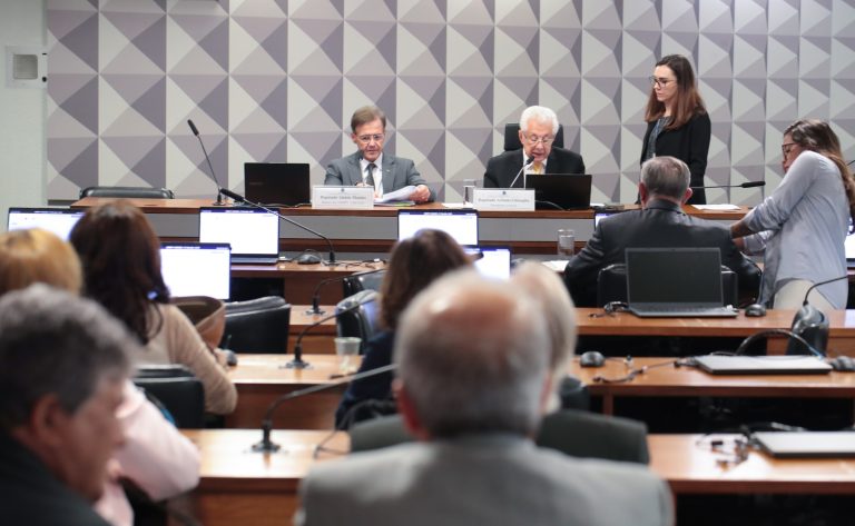 Comissão aprova medida provisória que destina parte da arrecadação com bets para a Polícia Federal