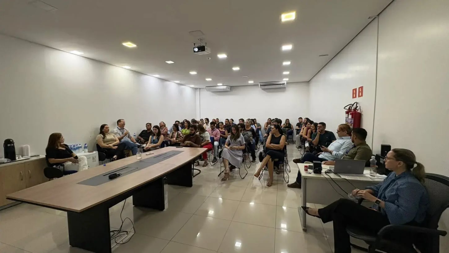 Orientações sobre fechamento das contas de 2026 são dadas pela Prefeitura aos servidores