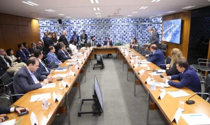 Líderes de partidos defendem busca da governabilidade após as eleições